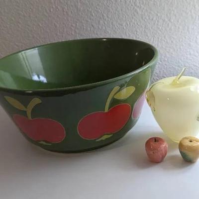 Fenton Glass Apple, Stone Apples & Apple Bowl