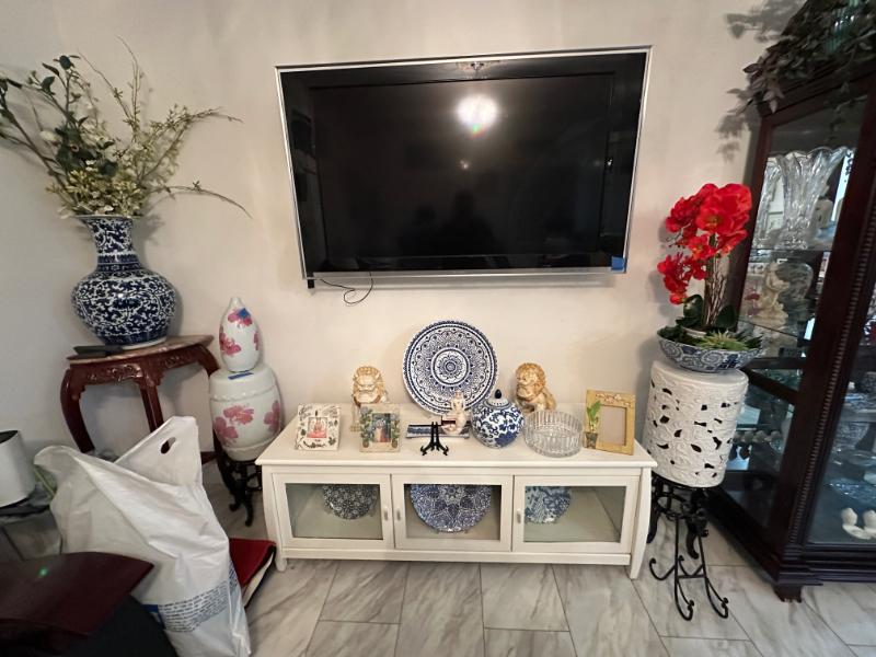 Sale Photo Thumbnail #9