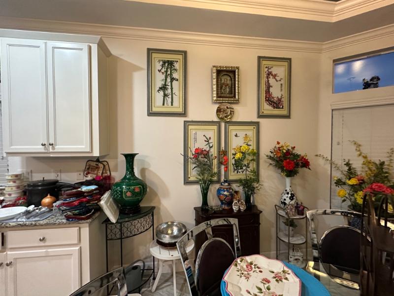 Sale Photo Thumbnail #2