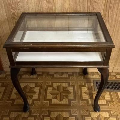 Bombay Company Queen Anne style glass display table 