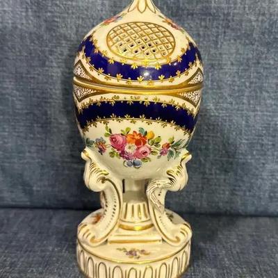 French Sèvres Porcelain (3.5” X 7”)