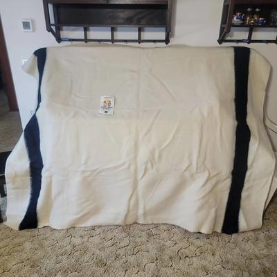 1951 Early's Original Witney Point Blanket