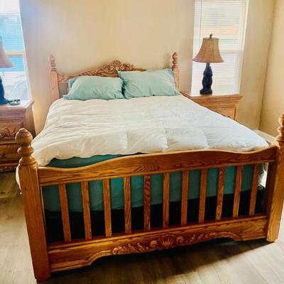 Sale Photo Thumbnail #2: Queen 