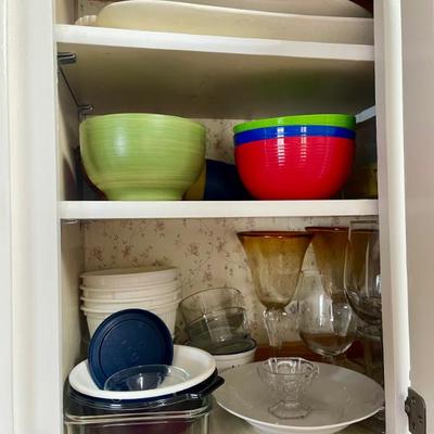 Sale Photo Thumbnail #17: Kitchen 