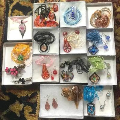 Sale Photo Thumbnail #28: Murano Glass Style Pendant Jewelry Lot – Necklaces & Earrings (Assorted Colors)