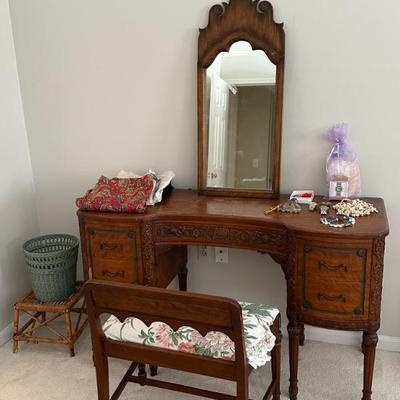 Sale Photo Thumbnail #32