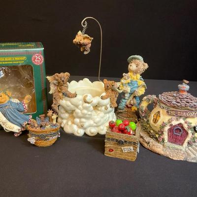 Boyd’s Bears Collection