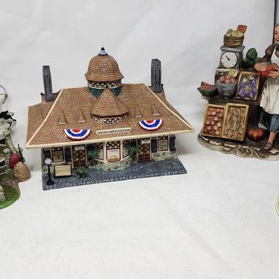Dept 56 - Seasons Bay And Others - Ceramic Model Buildings Collection #2 