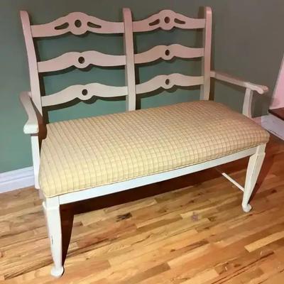 French-Provincial Style Bench