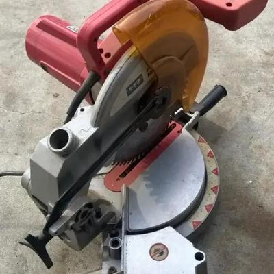 BENCH PRO 10" Compound Miter Saw