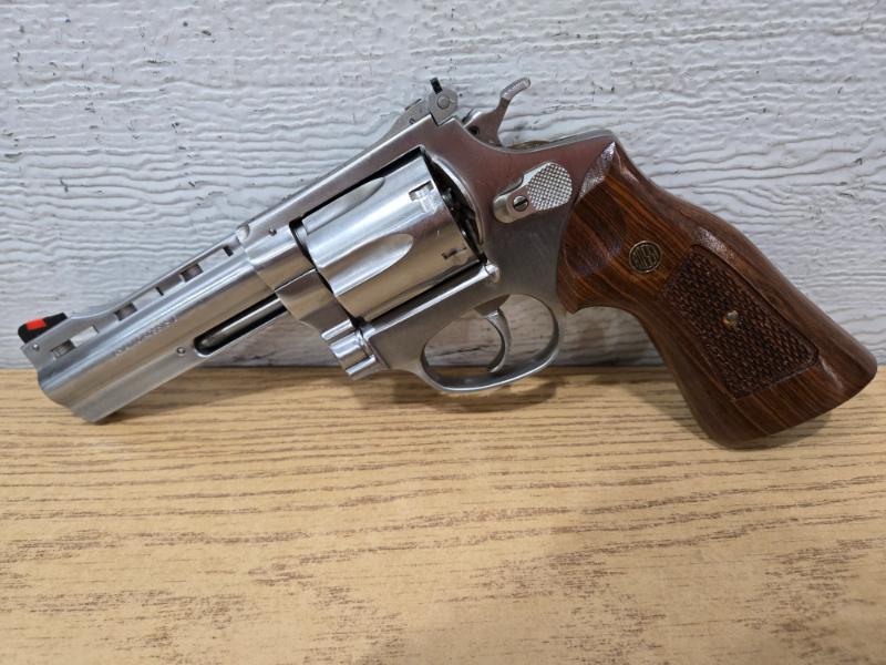 Sale Photo Thumbnail #4