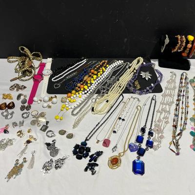 Vintage, Fashion & Fine Jewelry Mystery Lot 