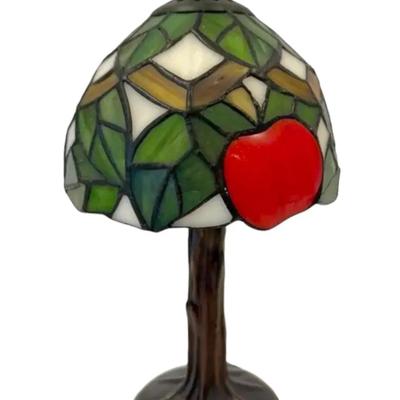 Tiffany-Style Stained Glass Apple Table Lamp 