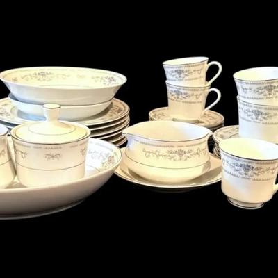 "Diane" by Wade Japan Fine Porcelain China Set