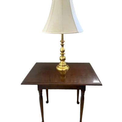 Mahogany Side Table With Turned Legs & Brass Lamp 