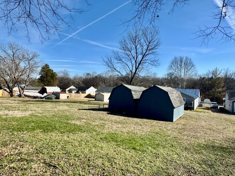 Sale Photo Thumbnail #10