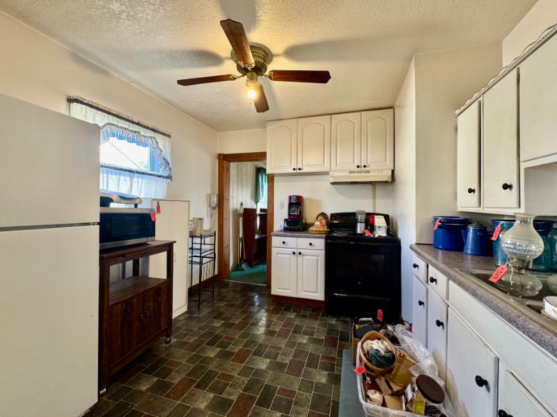 Sale Photo Thumbnail #17