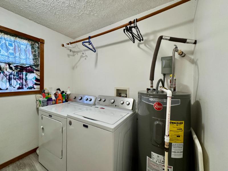 Sale Photo Thumbnail #27