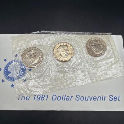 Sale Photo Thumbnail #321