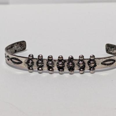 Sale Photo Thumbnail #698