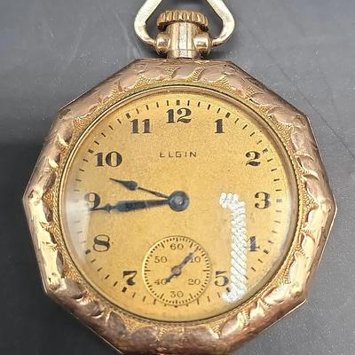 Vintage Elgin Ladies Pocket Watch