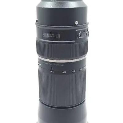 Tamron SP 150-600mm f/5-6.3 Lens with Soft Case