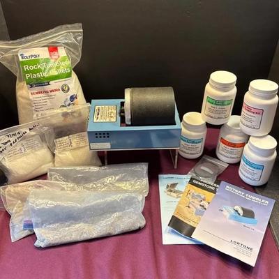 Sale Photo Thumbnail #46