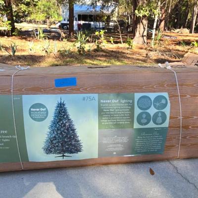 Martha Stewart 7 Foot Premium Xmas Tree