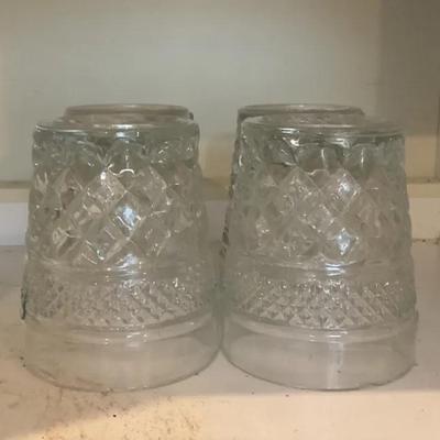 Set Of 4 Designed Glasses