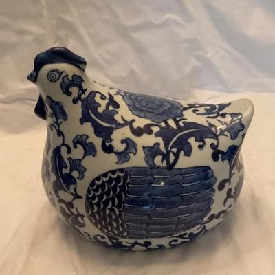 Blue and white chinoiserie ceramic hen figurine