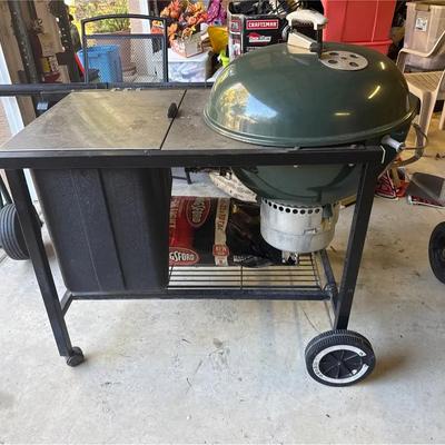 Weber Grill With Stainless Table