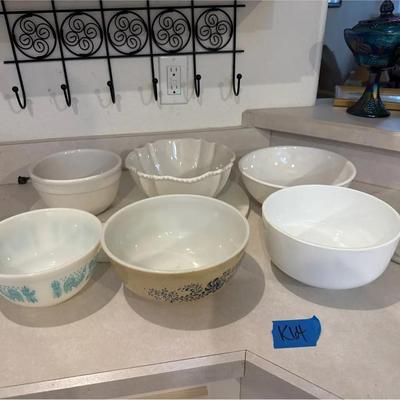 Set Of Six Miscellaneous Bowls- Ceramic