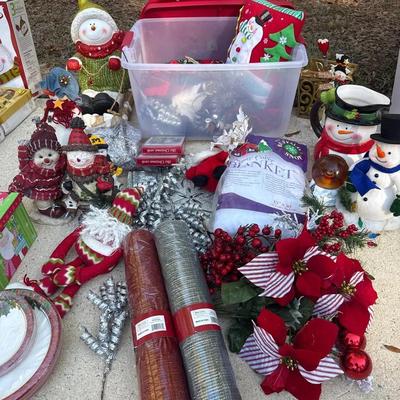 Tub Of Christmas Items