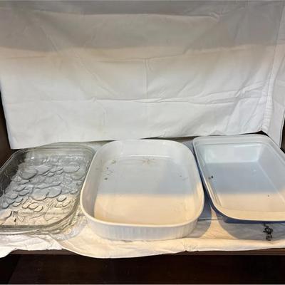Set of three assorted casserole dishes