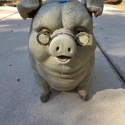 14 Inch By 16 In Pig Statue