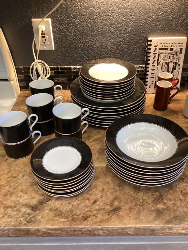 Sale Photo Thumbnail #13