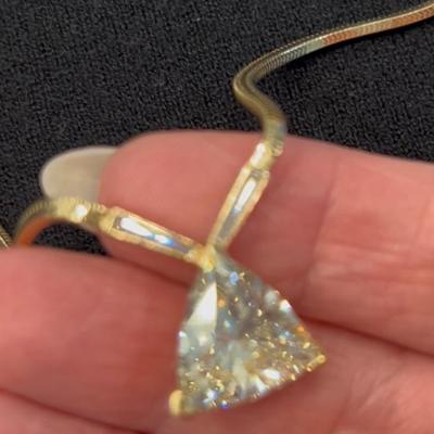 7 carat natural diamond. VS1.