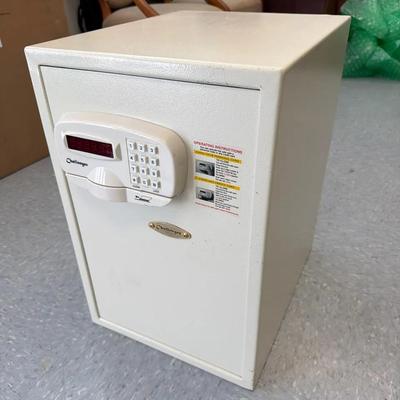 Challenger Combination Safe