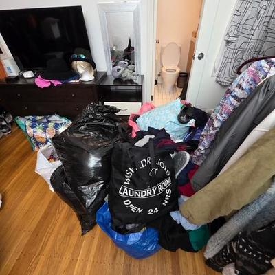 Sale Photo Thumbnail #44