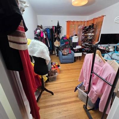 Sale Photo Thumbnail #134