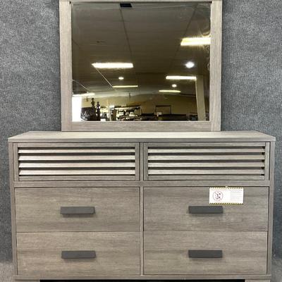 Sale Photo Thumbnail #47