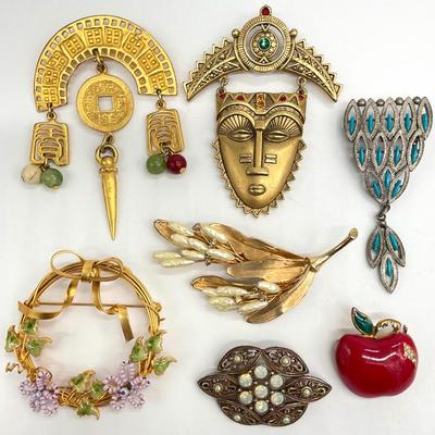 Sale Photo Thumbnail #771