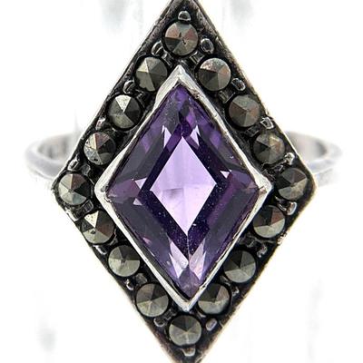 Sale Photo Thumbnail #567