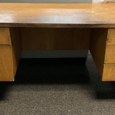 Sale Photo Thumbnail #153