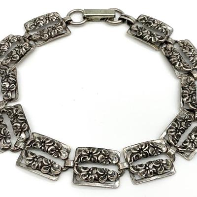 Sale Photo Thumbnail #460