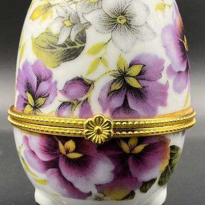 Sale Photo Thumbnail #98