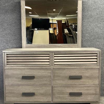 Sale Photo Thumbnail #93