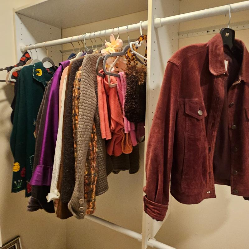 Sale Photo Thumbnail #94