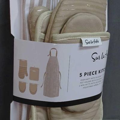 Sale Photo Thumbnail #592