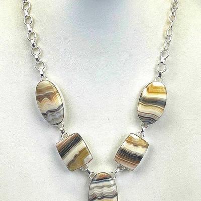 Sale Photo Thumbnail #429